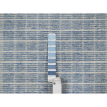Load image into Gallery viewer, 2&#39;x3&#39;1&quot; Arona Blue, Modern Plain Decor Box Design, Pure Wool, Soft To The Touch, Loomed Knotted, Sample, Mat, Oriental Rug FWR550470