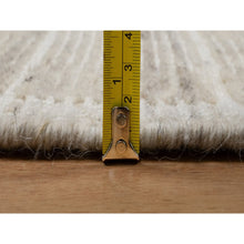 Load image into Gallery viewer, 2'x3'1" Parchment White, Modern Plain Decor Box Design, Pure Wool, Soft To The Touch, Loomed Knotted, Mat, Sample, Oriental Rug FWR550482