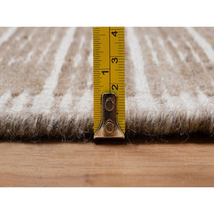 2'x3'1" Sesame Brown, Modern Plain Decor Box Design, Soft To Touch, Pure Wool, Loomed Knotted, Sample, Mat, Oriental Rug FWR550548