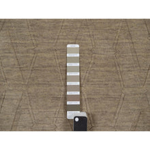 Load image into Gallery viewer, 2&#39;x2&#39;9&quot; Elmwood Brown, Geometric Design, Hand Loomed, Pure Wool, Sample, Mat, Oriental Rug FWR550722