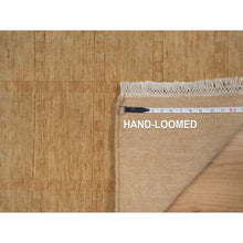 Load image into Gallery viewer, 2&#39;x2&#39;8&quot; Salmon Color, Grid Design, Hand Loomed, Pure Wool, Sample, Mat, Oriental Rug FWR550740