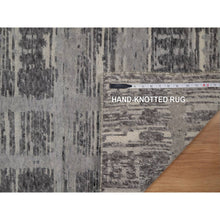 Load image into Gallery viewer, 2&#39;x3&#39;1&quot; Fossil Gray, Modern Criss Cross Erased Design, Hand Knotted, Hand Spun Undyed Natural Wool, Mat, Sample, Oriental Rug FWR550866