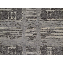 Load image into Gallery viewer, 2&#39;6&quot;x8&#39; Sonic Gray, Modern Criss Cross Erased Design, Hand Knotted, Hand Spun Undyed Natural Wool, Runner, Oriental Rug FWR550908