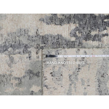 Load image into Gallery viewer, 8&#39;x10&#39; Cream White, Modern Design, 100% Natural Undyed Wool, Hand Knotted, Oriental Rug FWR550950