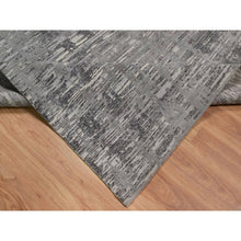 Load image into Gallery viewer, 10&#39;x14&#39;1&quot; Nickel Gray, Modern Criss Cross Erased Design, Hand Knotted, Hand Spun Undyed Natural Wool, Oriental Rug FWR550986