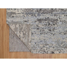 Load image into Gallery viewer, 8&#39;x10&#39;2&quot; Papyrus White, Contemporary Pattern, Hand Knotted, 100% Natural Undyed Wool, Oriental Rug FWR551106