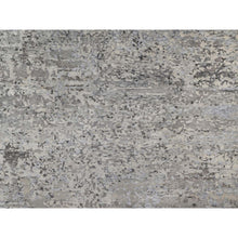 Load image into Gallery viewer, 8&#39;x10&#39;2&quot; Papyrus White, Contemporary Pattern, Hand Knotted, 100% Natural Undyed Wool, Oriental Rug FWR551106