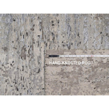 Load image into Gallery viewer, 8&#39;x10&#39;2&quot; Papyrus White, Contemporary Pattern, Hand Knotted, 100% Natural Undyed Wool, Oriental Rug FWR551106