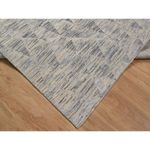 Load image into Gallery viewer, 8&#39;1&quot;x10&#39; Swan White, 100% Natural Undyed Wool, Repetitive Circular Design, Hand Knotted, Oriental Rug FWR551130