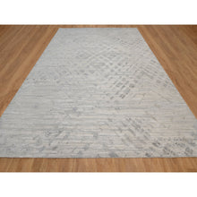 Load image into Gallery viewer, 12&#39;x15&#39;3&quot; Winter White, Modern Design, Hand Knotted, Hand Spun Undyed Natural Wool, Xl, Oversized, Oriental Rug FWR551136