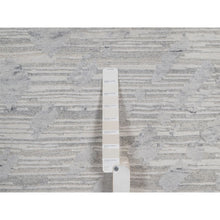 Load image into Gallery viewer, 9&#39;x12&#39;1&quot; Cream White, Modern Design, Hand Knotted, Hand Spun Undyed Natural Wool, Oriental Rug FWR551154