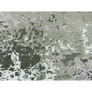 8'x9'10" Hand-Knotted Abstract Design Wool And Silk Hi And Low Pile Oriental Rug FWR275700