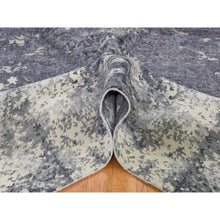 Load image into Gallery viewer, 8&#39;x9&#39;9&quot; Wool And Silk Abstract Tone-On-Tone Gray Hand Knotted Oriental Rug FWR284610