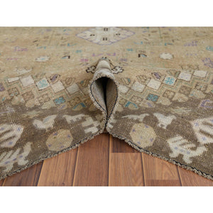 6'1"x9' Bohemian Persian Shiraz Pure Wool Beige Semi Antique Distressed Hand Knotted Clean Oriental Rug FWR347538