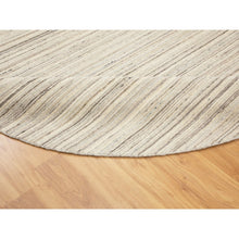 Load image into Gallery viewer, 8&#39;x8&#39; Beige Hand Loomed Organic Wool Modern Round Oriental Rug FWR350094