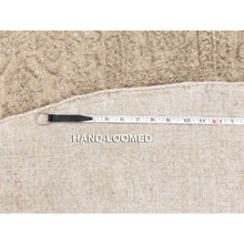 Load image into Gallery viewer, 5&#39;9&quot;x5&#39;9&quot; Round Taupe Fine Jacquard Hand Loomed Modern Wool And Art Silk Oriental Rug FWR350598