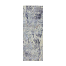 Load image into Gallery viewer, 2&#39;8&quot;x7&#39;10&quot; Gray Thick and Plush Abstract Design Hand Knotted Runner Wool and Silk Oriental Rug FWR350676