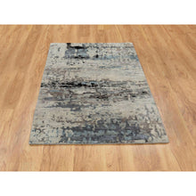 Load image into Gallery viewer, 3&#39;x4&#39;10&quot; Abstract Design Silver-Blue Modern Hand Knotted Wool &amp; Silk Oriental Rug FWR350922