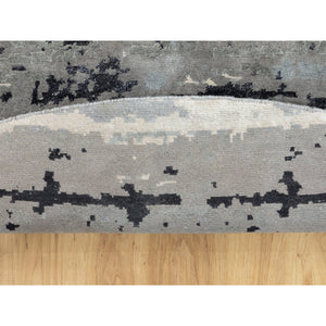 10'x10' Taupe Hi-Low Pile Abstract Design Wool and Silk Hand Knotted Round Oriental Rug FWR351354