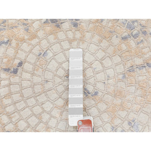 2'x3'1" Gray Mosaic Design Wool and Pure Silk Hand Knotted Modern Oriental Rug FWR351816