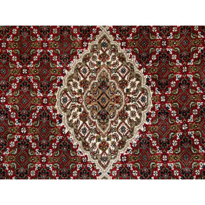 4'x4' Red Hand Knotted Wool Tabriz Mahi Fish Design Oriental Round Rug FWR352476