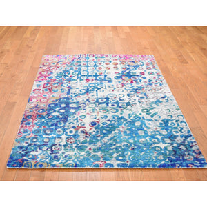 4'x6'1" THE PEACOCK, Sari Silk Colorful Hand Knotted Oriental Rug FWR355470