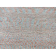 Load image into Gallery viewer, 8&#39;x8&#39; Salmon Grass Design Wool And Silk Hand Knotted Round Oriental Rug FWR355878