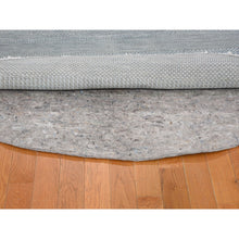 Load image into Gallery viewer, 6&#39;x6&#39; Gray Wool and Silk Grass Design Hand Knotted Round Oriental Rug FWR355998