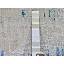 Load image into Gallery viewer, 2&#39;x3&#39; THE CARDIAC Sari Silk with Textured Wool Hand Knotted Oriental Rug FWR357312