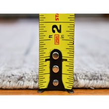 Load image into Gallery viewer, 4&#39;1&quot;x4&#39;1&quot; Gray Wool and Silk Hand Loomed Gabbeh Round Oriental Rug FWR359796