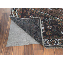 Load image into Gallery viewer, 4&#39;8&quot;x8&#39;2&quot; Semi Antique Deep Red Persian Shiraz Clean Hand Knotted Natural Wool Oriental Rug FWR363552