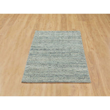 Load image into Gallery viewer, Variegated Oriental Rug, Carpets, Handmade, Montana USA.