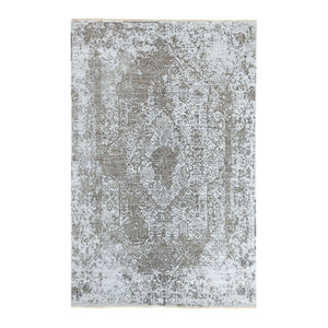 6'x9' Grey Broken Persian Design Wool And Pure Silk Hand Knotted Oriental Rug FWR372342