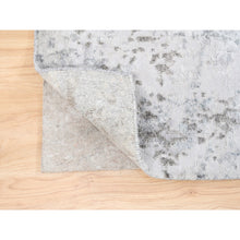 Load image into Gallery viewer, 2&#39;9&quot;x10&#39; Gray Modern Wool And Silk Hand Knotted Oriental Runner Rug FWR374628