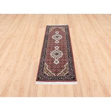 Load image into Gallery viewer, 2&#39;x6&#39; Red Fish Medallion Design Tabriz Mahi Wool Hand Knotted Oriental Runner Rug FWR374778