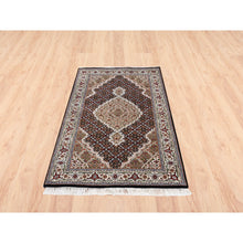 Load image into Gallery viewer, 3&#39;2&quot;x5&#39;6&quot; Black Wool Fish Medallion Design Tabriz Mahi Hand Knotted Oriental Rug FWR375198