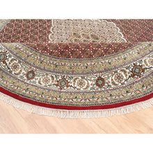 Load image into Gallery viewer, 9&#39;10&quot;x9&#39;10&quot; Hand Knotted Red Tabriz Mahi Fish Medallion Design Wool Oriental Round Rug FWR375798