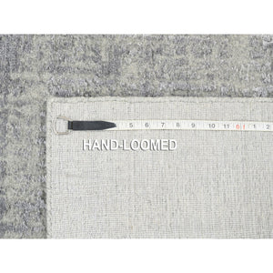 2'6"x6' Hand-Loomed Gray Fine Jacquard Modern Wool and Silk Oriental Runner Rug FWR377094