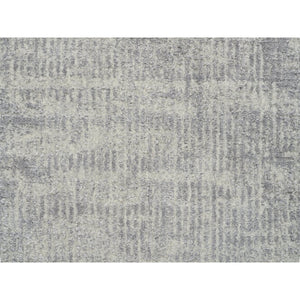 2'6"x6' Gray Fine Jacquard Hand-Loomed Modern Wool and Silk Oriental Extra Soft Runner Rug FWR377106