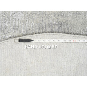 6'x6' Fine Jacquard Gray Hand Loomed Modern Design Wool and Plant Based Silk Tone on Tone Oriental Round Rug FWR377148