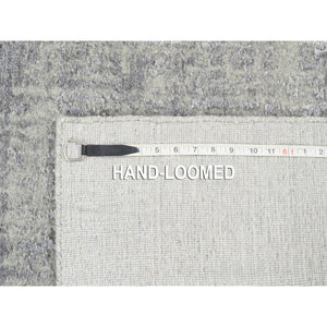 2'6"x8' Extra Soft Gray Fine Jacquard Hand-Loomed Modern Wool and Silk Oriental Runner Rug FWR377160