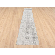 Load image into Gallery viewer, 2&#39;6&quot;x15&#39;8&quot; Modern Hand Spun Undyed Natural Wool Hand Knotted Light Gray Oriental XL Runner Rug FWR377532