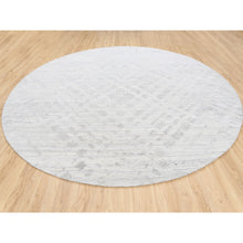 Load image into Gallery viewer, 11&#39;10&quot;x11&#39;10&quot; Modern Hand Spun Undyed Natural Wool Hand Knotted Ivory Oriental Round Rug FWR377592