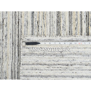 10'1"x10'1" Undyed Natural Wool Hand Loomed Plain Modern Design Light Gray Oriental Square Rug FWR378198
