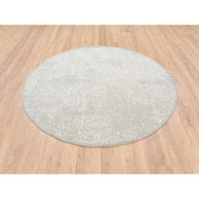 Load image into Gallery viewer, 6&#39;1&quot;x6&#39;1&quot; Beige Wool and Plant Based Silk Hand Loomed Fine Jacquard with Erased Design Oriental Round Rug FWR379632
