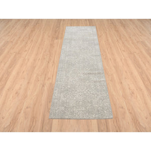 2'6"x8' Beige Wool and Plant Based Silk Hand Loomed Fine Jacquard with Erased Design Oriental Runner Rug FWR379680