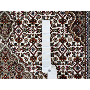 4'1"x6'2" Ivory Tabriz Mahi Wool and Silk Fish Medallion Design Hand Knotted Fine Oriental Rug FWR380064