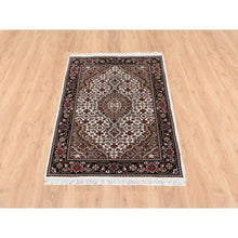 Load image into Gallery viewer, 2&#39;2&quot;x3&#39; Ivory Tabriz Mahi with Fish Medallion Design Wool Hand Knotted Mat Oriental Rug FWR380106