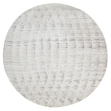 Load image into Gallery viewer, 9&#39;10&quot;x9&#39;10&quot; Ivory Tone on Tone Repetitive Curvilinear Design Hand Knotted Undyed Natural Wool Oriental Round Rug FWR380256