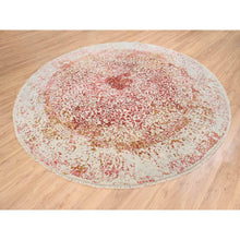 Load image into Gallery viewer, 9&#39;8&quot;x9&#39;8&quot; Wool and Pure Silk Hand Knotted Pink Persian Erased Medallion Design Oriental Round Rug FWR380808